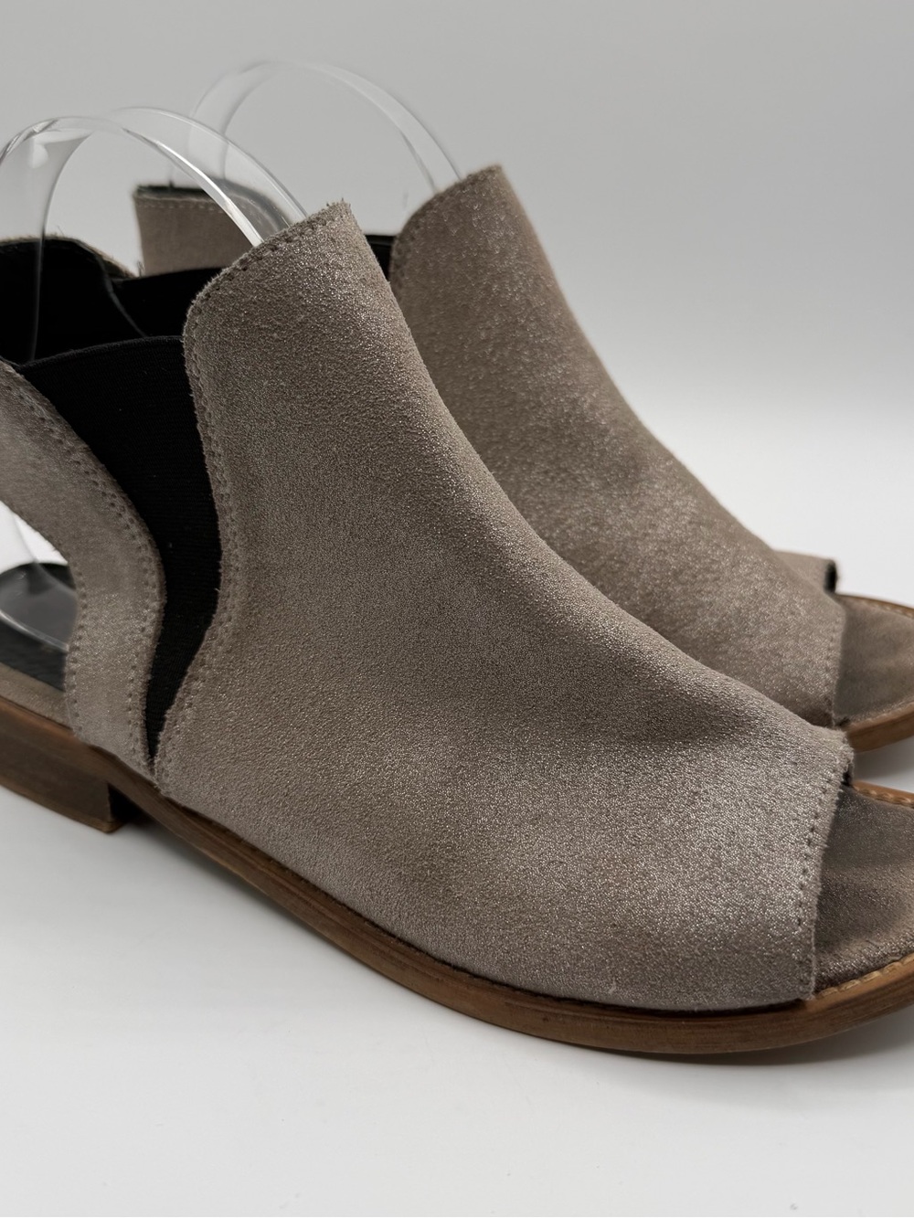 Musse & Cloud Ciara Peep Toe Booties Womens 7 Metallic Taupe Leather Spain